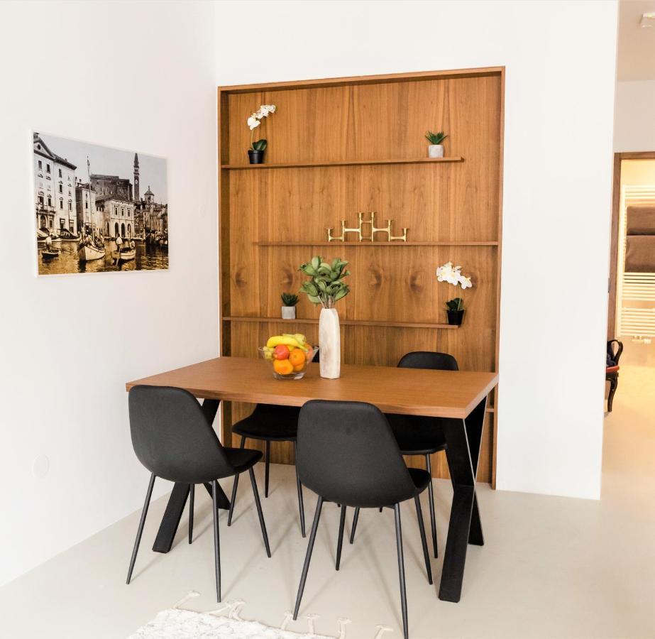 Zabjak5 Ljubljana Exteriör bild